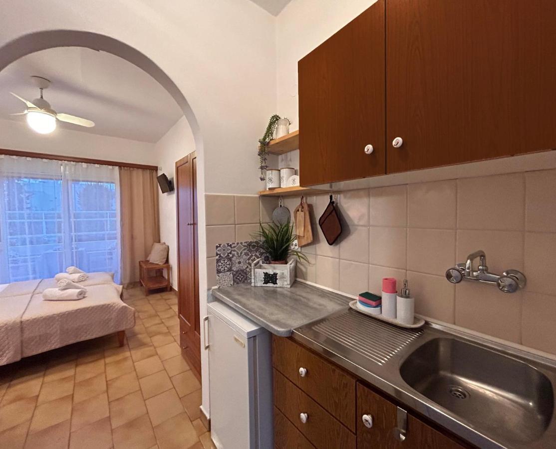 Angelos Studios 3-4 In Faliraki Rhodes-Upper Floor Exterior photo